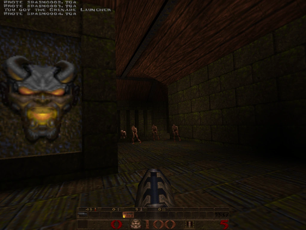 iMac 2019 — banner corridor at 1440p with four grunts and a demon banner on the wall